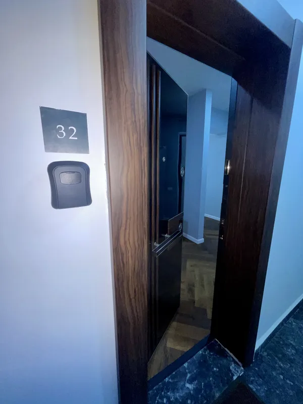 Apartament 32