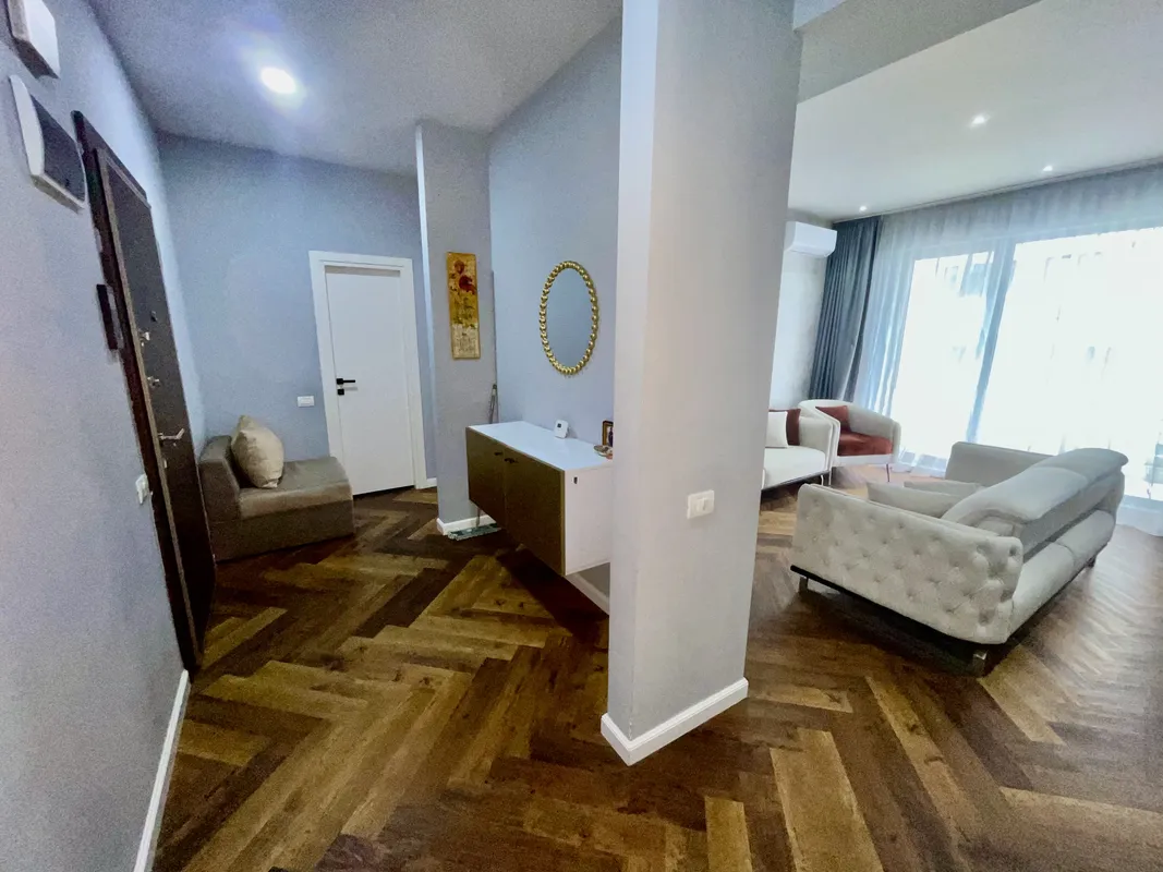 Apartament 32